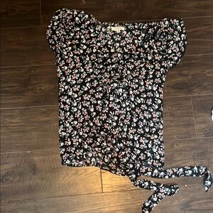 Max Studio Floral Short Sleeve Top